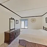 Slopeside 1849 Condos - Comfortable 3 Bedroom Condos With Full Kitchens