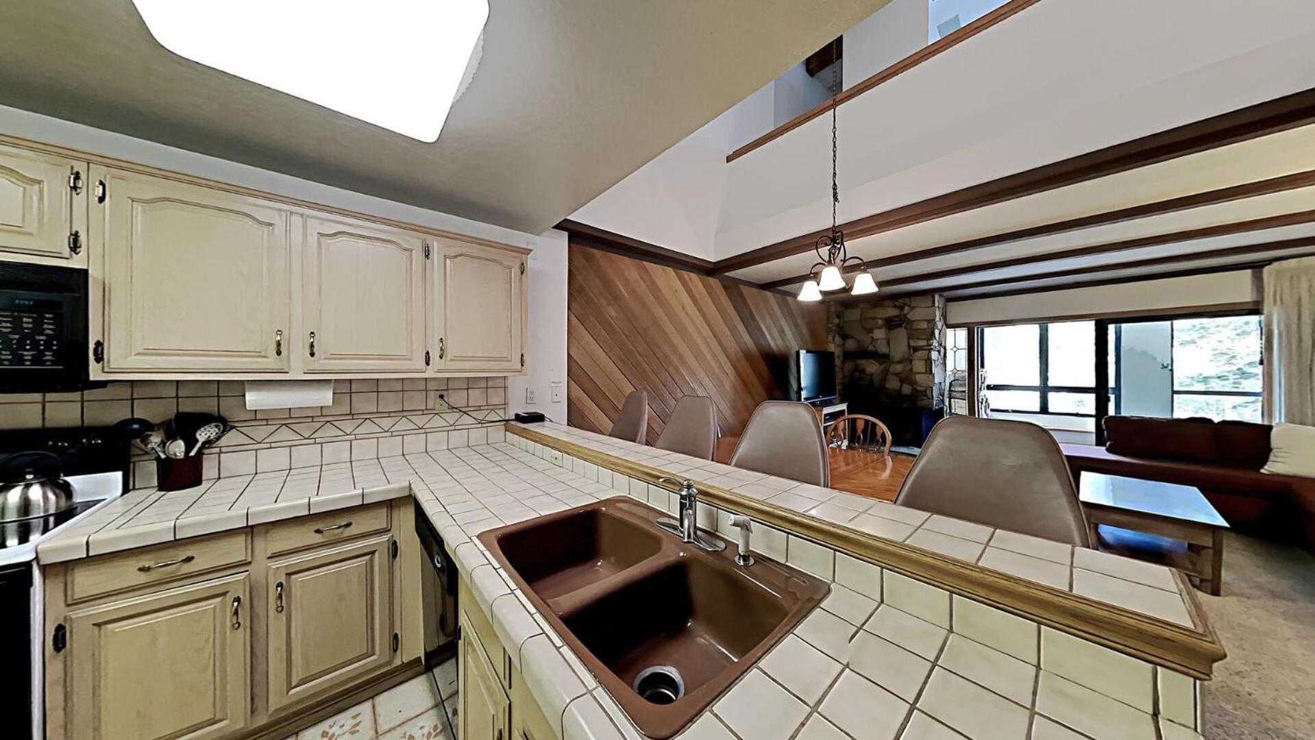 Slopeside 1849 - Comfortable 3 Bedroom With Full Kitchens Apartamento