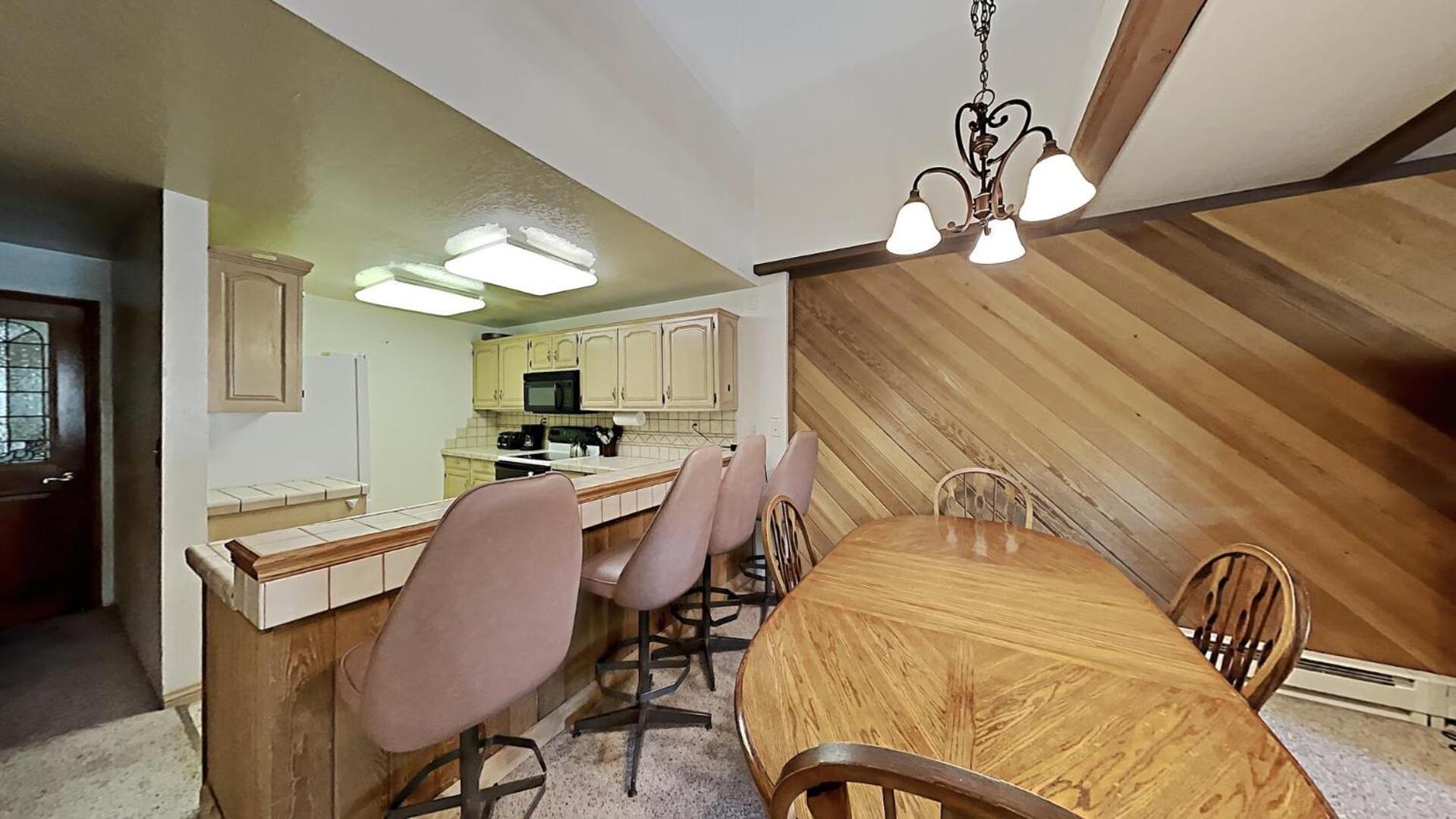 Slopeside 1849 - Comfortable 3 Bedroom With Full Kitchens