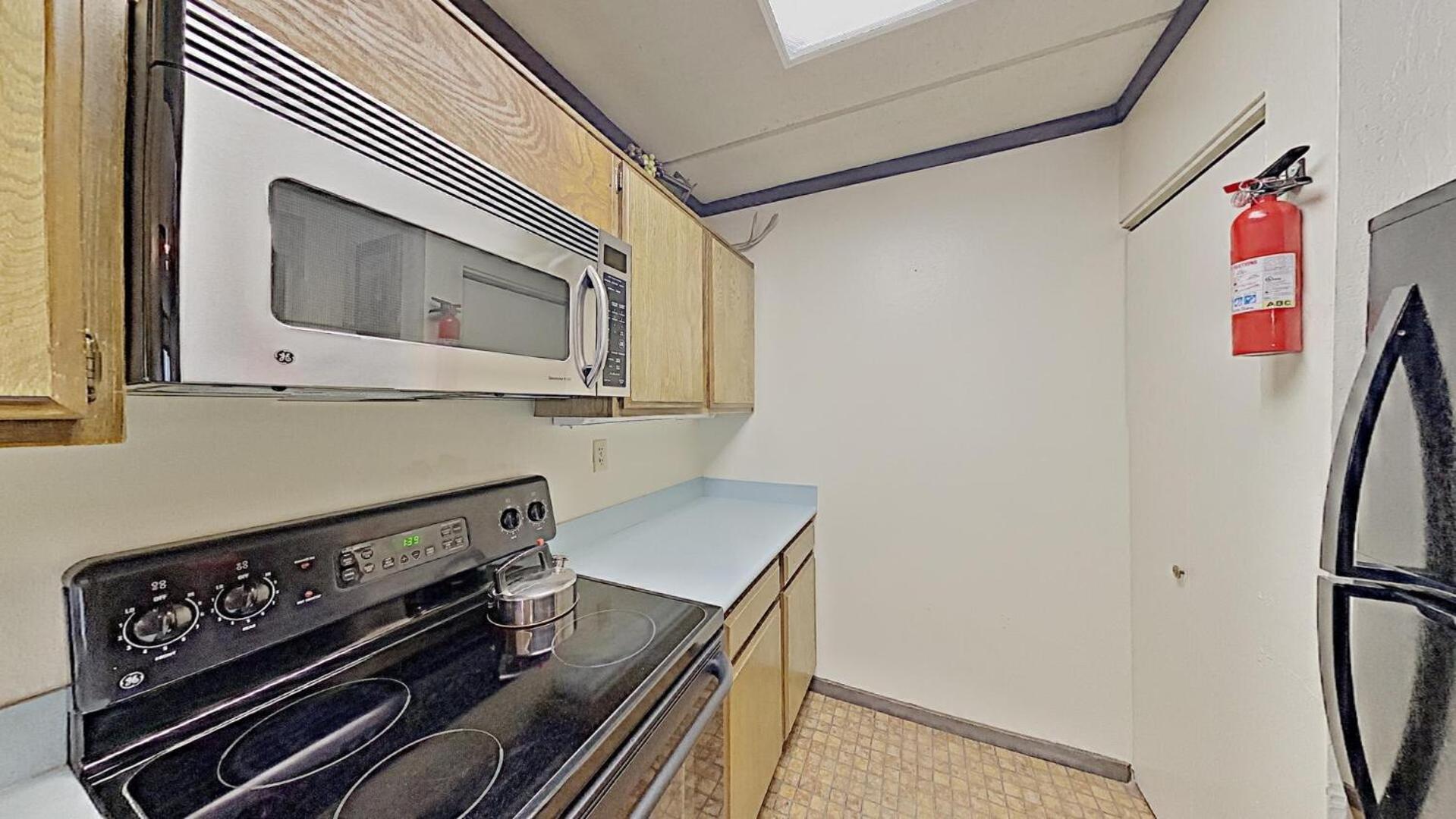 Slopeside 1849 - Comfortable 3 Bedroom With Full Kitchens