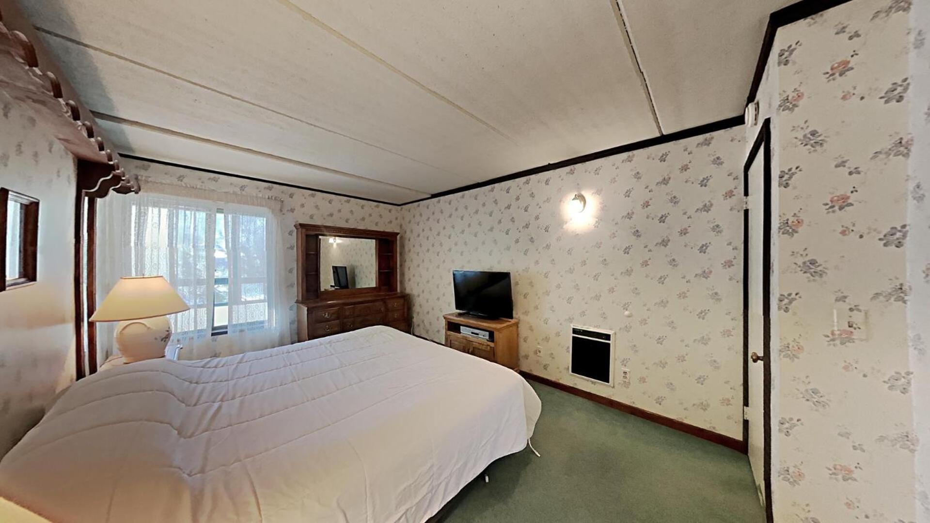 Slopeside 1849 - Comfortable 3 Bedroom With Full Kitchens *